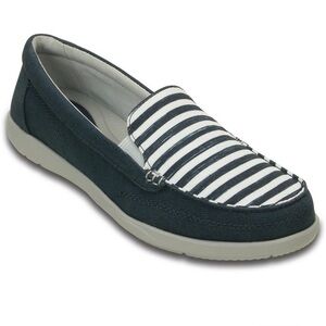 Crocs women’s‎ walu ll canvas blue and white striped loafers sz 9 EUC